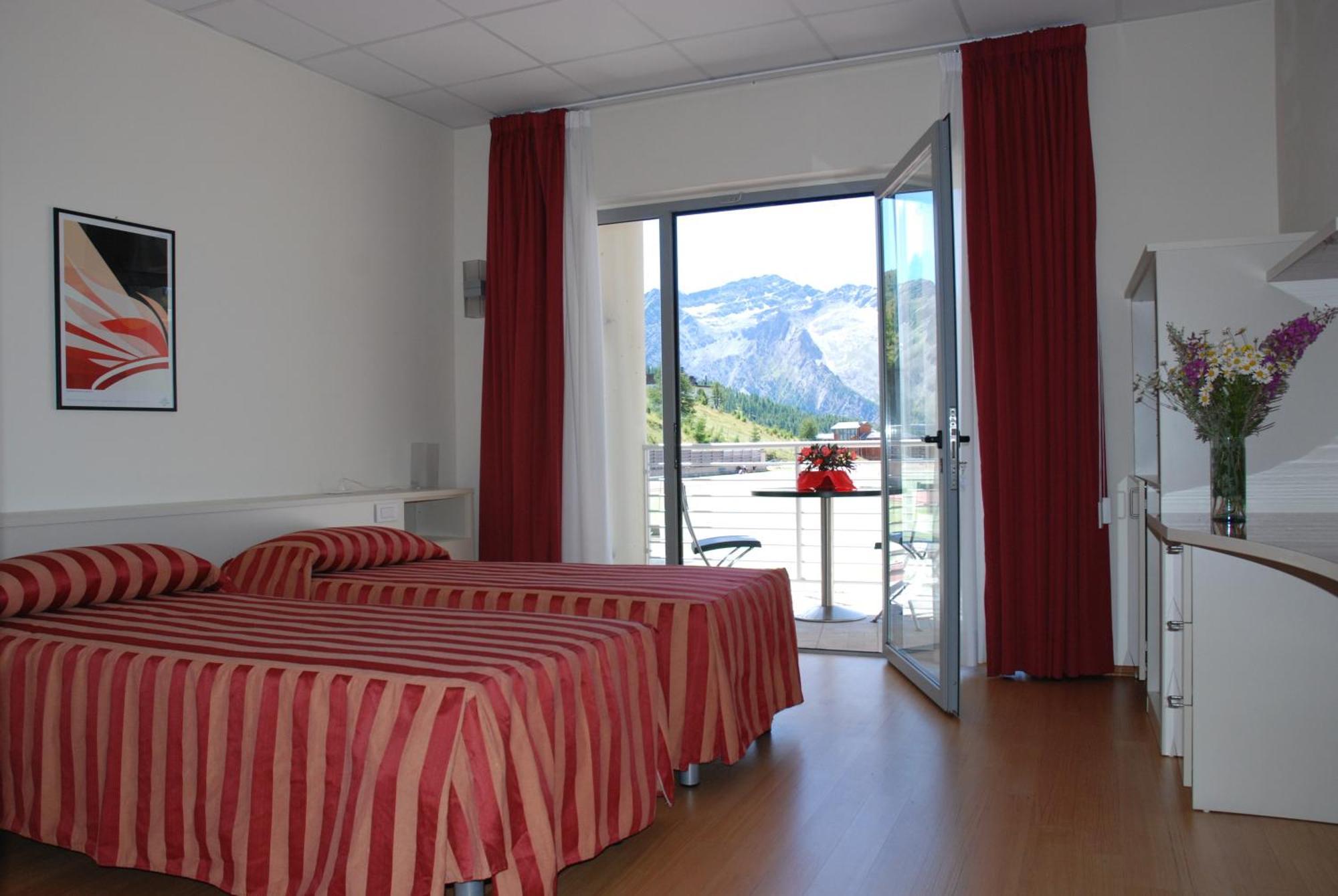 Hotel Lago Losetta Colle Colle Sestriere Room photo